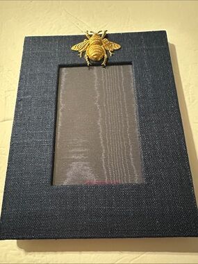 Decorative Blue Cotton Picture 4X6 Frame with Gold Bee Accent  Home Accents New
